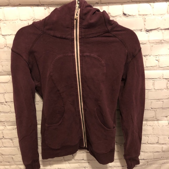 lululemon athletica Tops - Lululemon size 4 Scuba hoodie deep burgundy